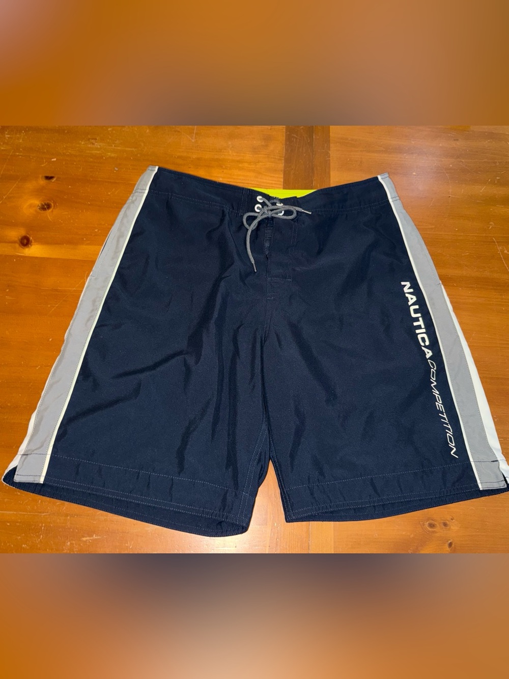 Nautica Board Swim Trunks mens Size 36 Navy Strip Pockets Outdoor Beach Swimming